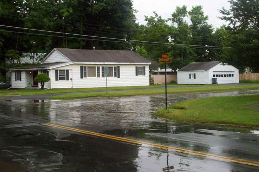 New York 2 million gallon water storage tank
