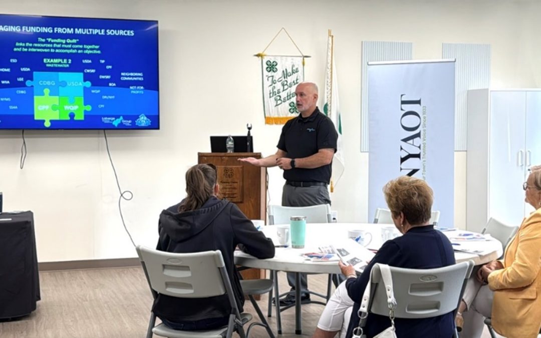 Ben Syden presenting to AOT